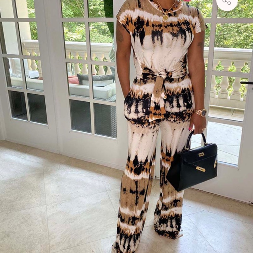 NWT Summer Two Piece Set - Hott!!